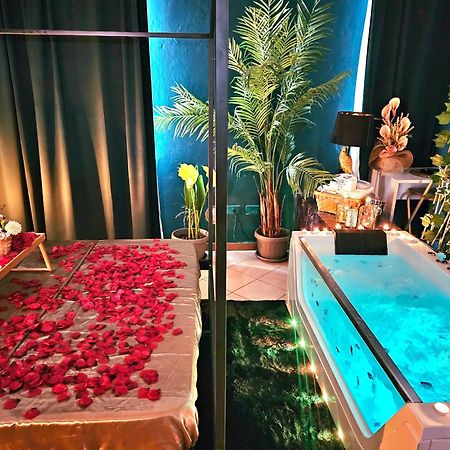Ama Esclusive Spa Amore Ferrara Esterno foto